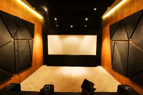 Choosing-the-Right-Room-for-a-Home-Theater